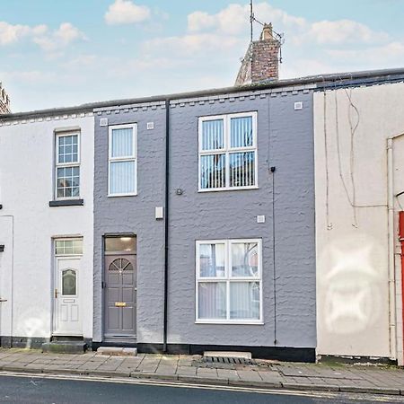 Luxury 5 Bedroom Holiday Home Within Prescot Exterior photo